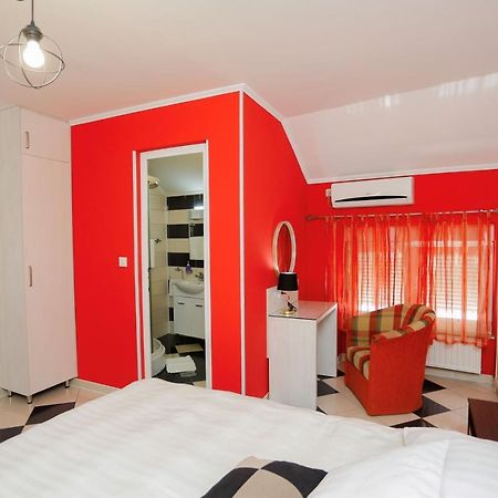 Hotel - Villa Lejla 모스타르 외부 사진