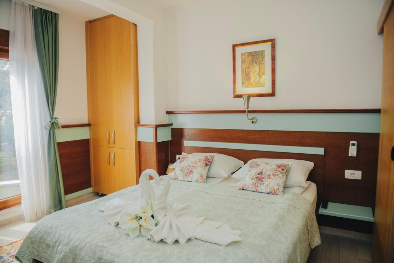 Hotel - Villa Lejla 모스타르 외부 사진