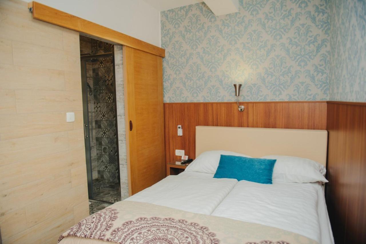 Hotel - Villa Lejla 모스타르 외부 사진