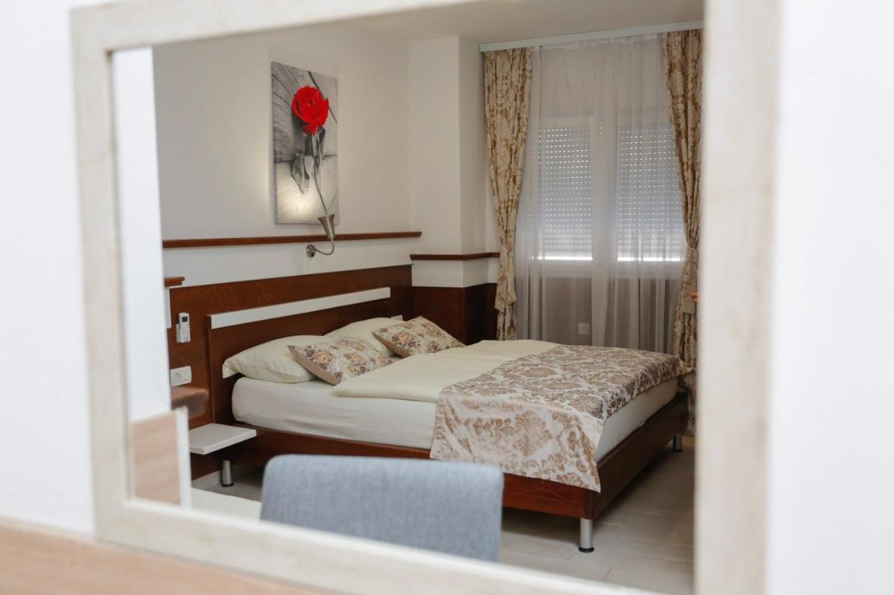 Hotel - Villa Lejla 모스타르 외부 사진